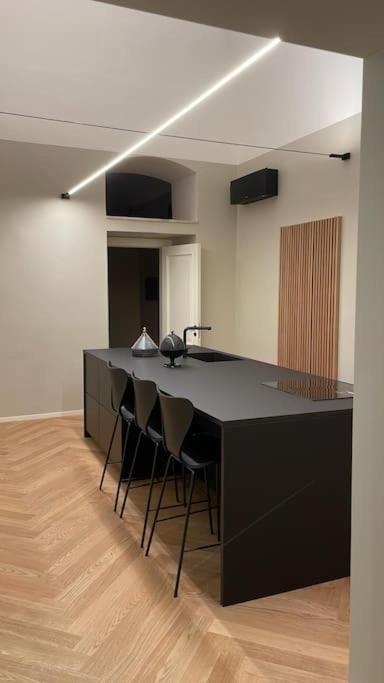 Meh Luxury Apartment City Centre บารี ภายนอก รูปภาพ
